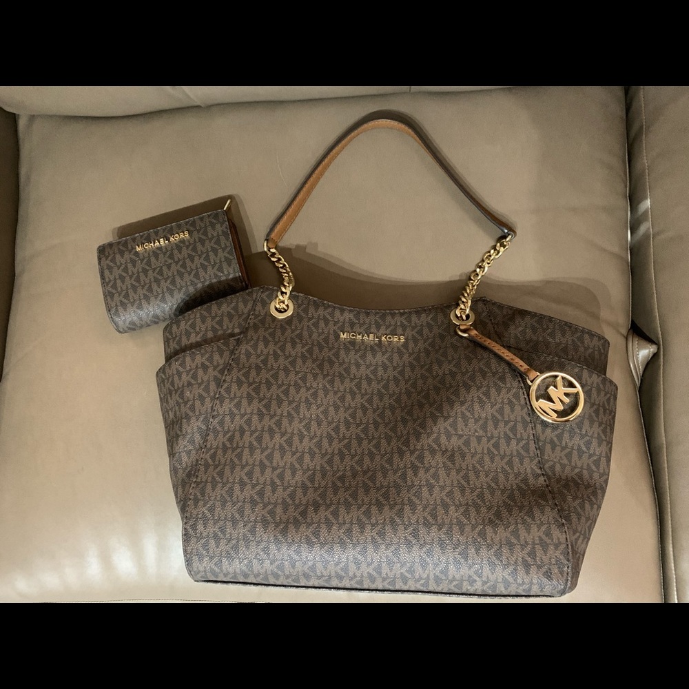 Michael Kota purse and wallet